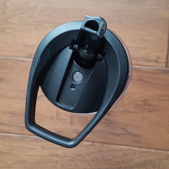 Hyundai Plastic BPA Free Water Bottle Guelph Hyundai - Picture 5 of 13